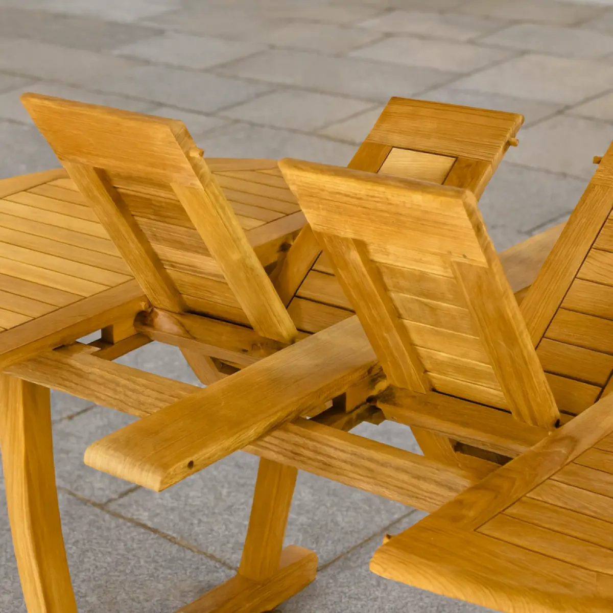 Ausziehbarer Teakholz Tisch Tulum