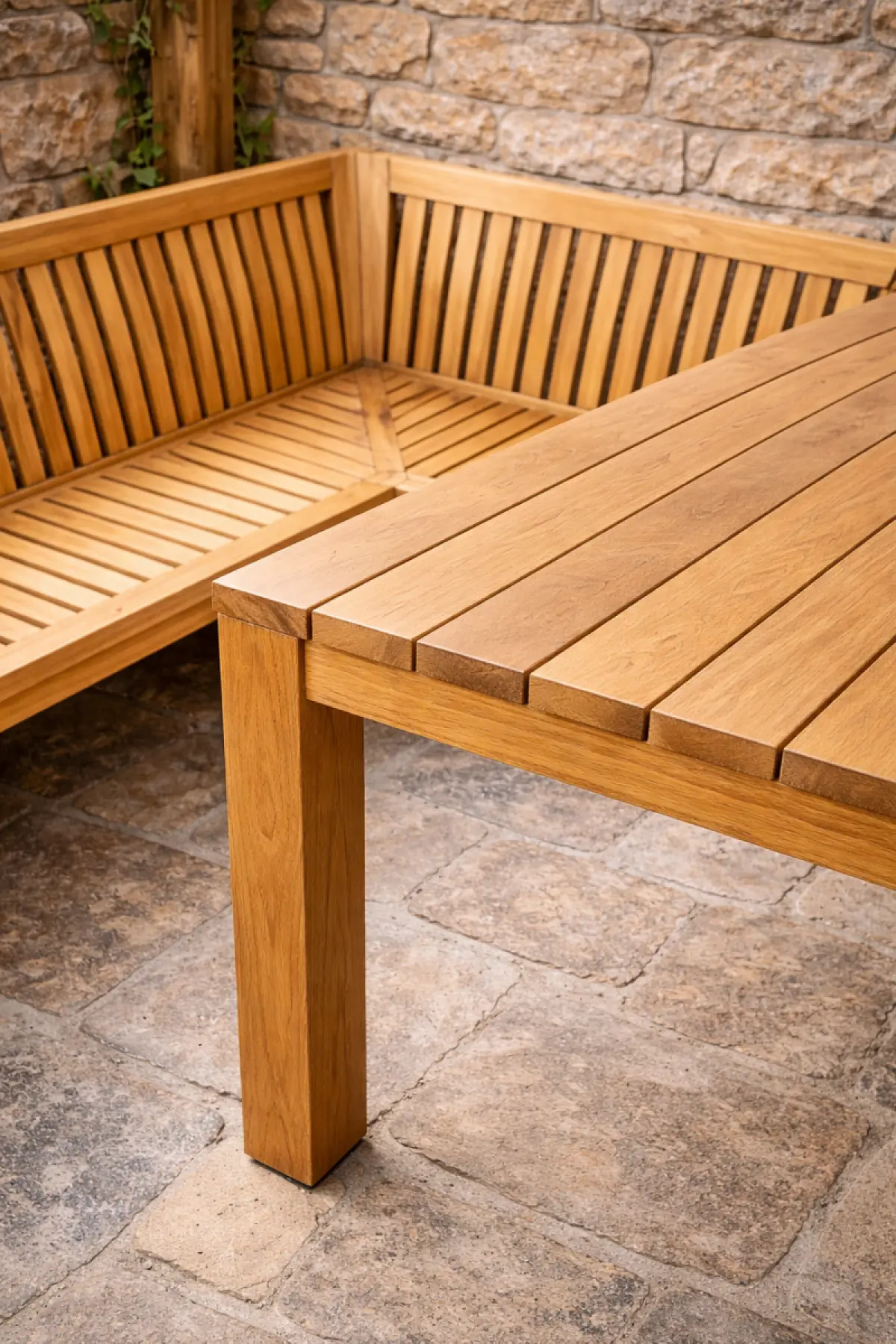 Gartentisch Katakana