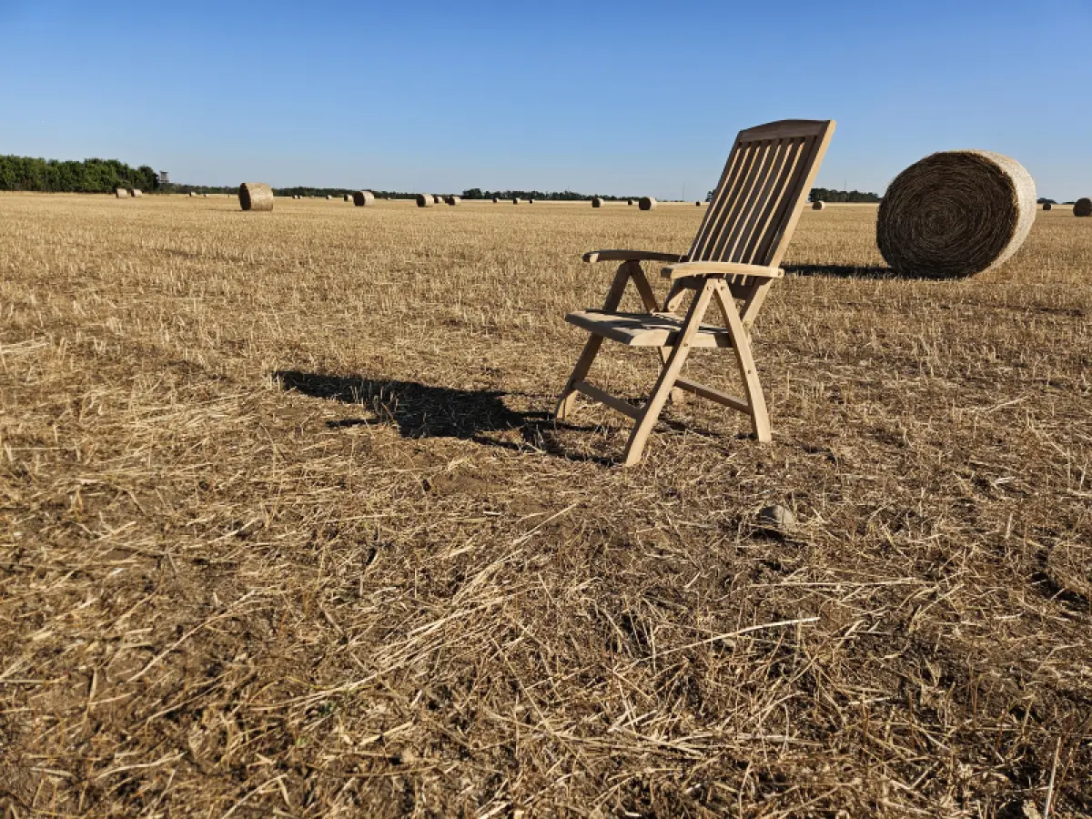 Klappbarer Gartenstuhl  aus Teakholz Hochlehner Loco