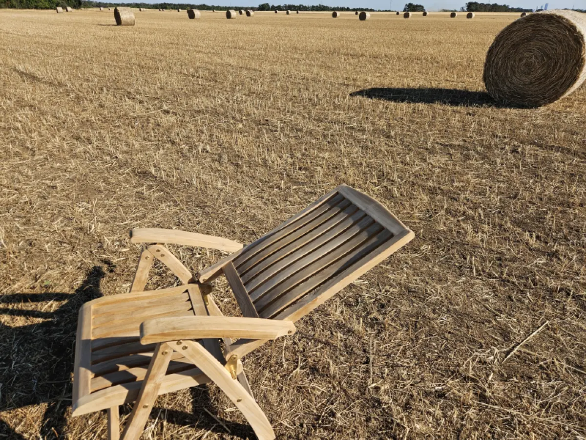 Klappbarer Gartenstuhl  aus Teakholz Hochlehner Loco