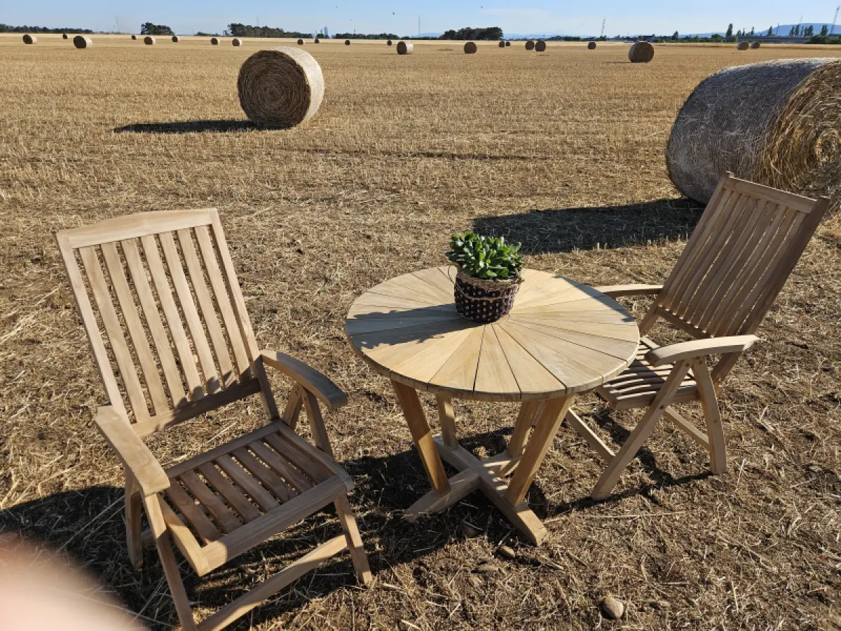 Klappbarer Gartenstuhl  aus Teakholz Hochlehner Loco