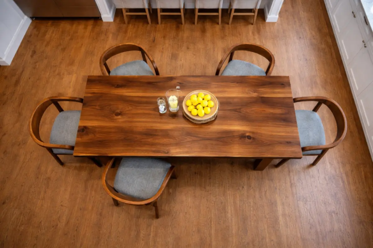 Massivholztisch Choko