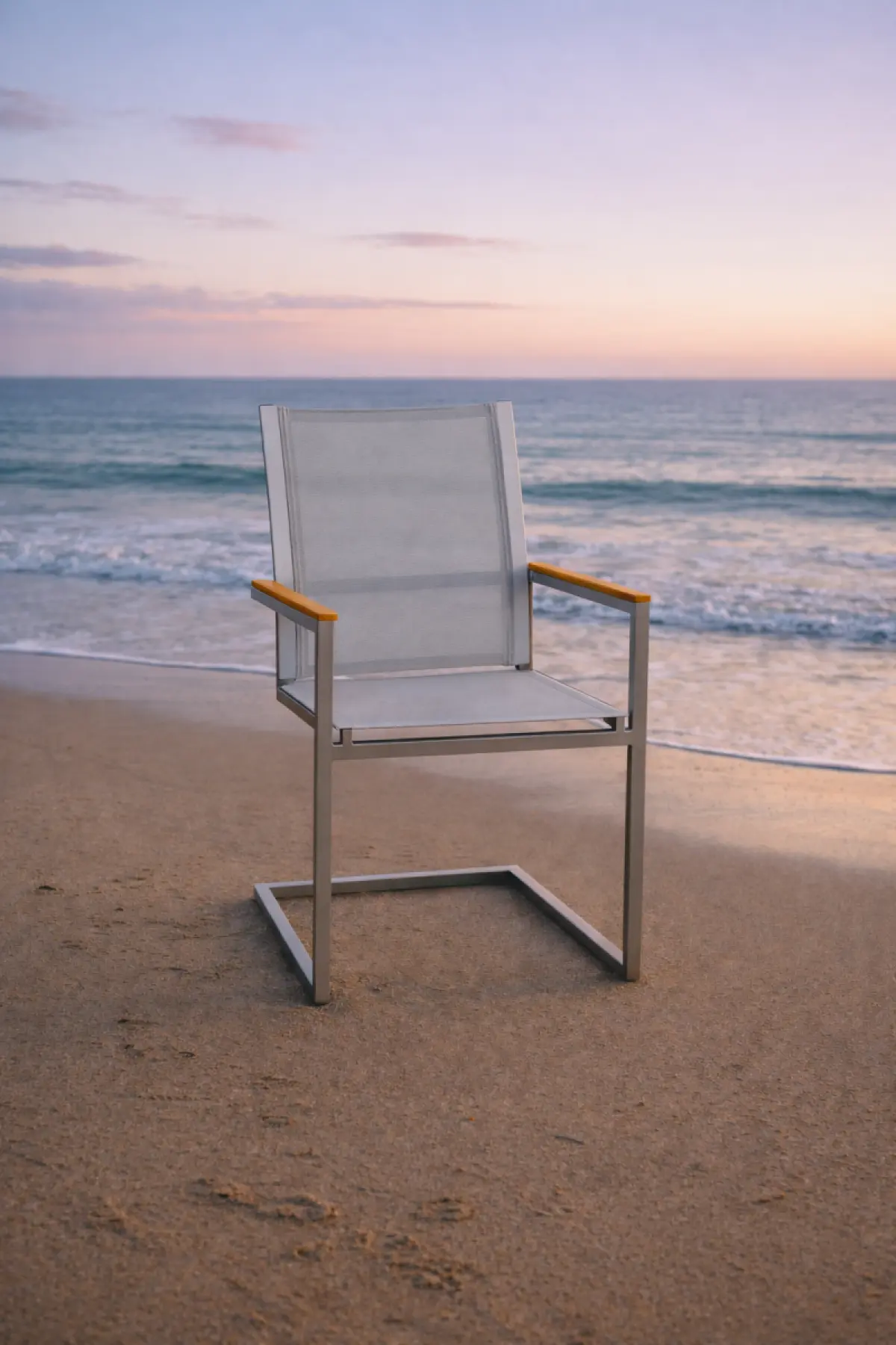 Schwing-Stapelstuhl Noah Grau