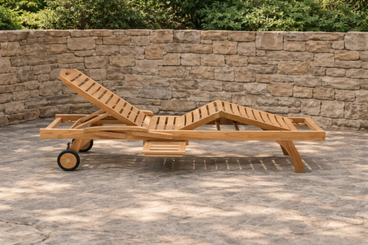 Sonnenliege aus Teakholz Conford 