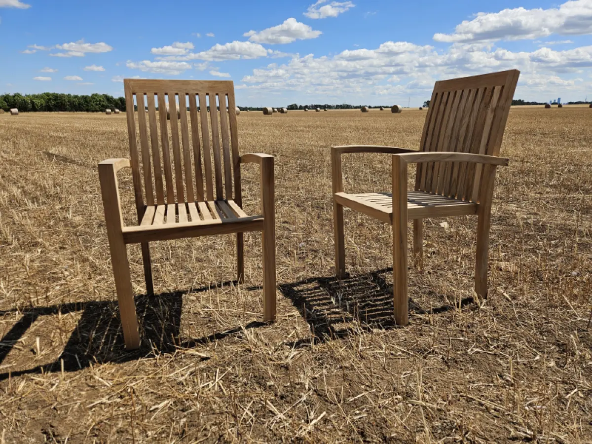 Stapelstuhl aus Teakholz Ramo