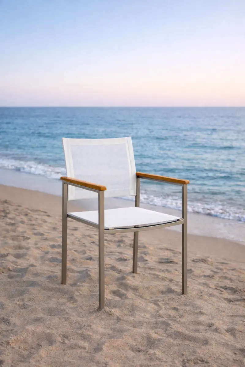 Stapelstuhl Noah Weiß